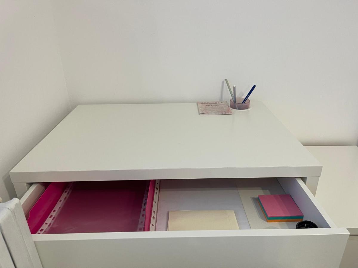Apartament De Lux Semicentral Jászvásár Kültér fotó
